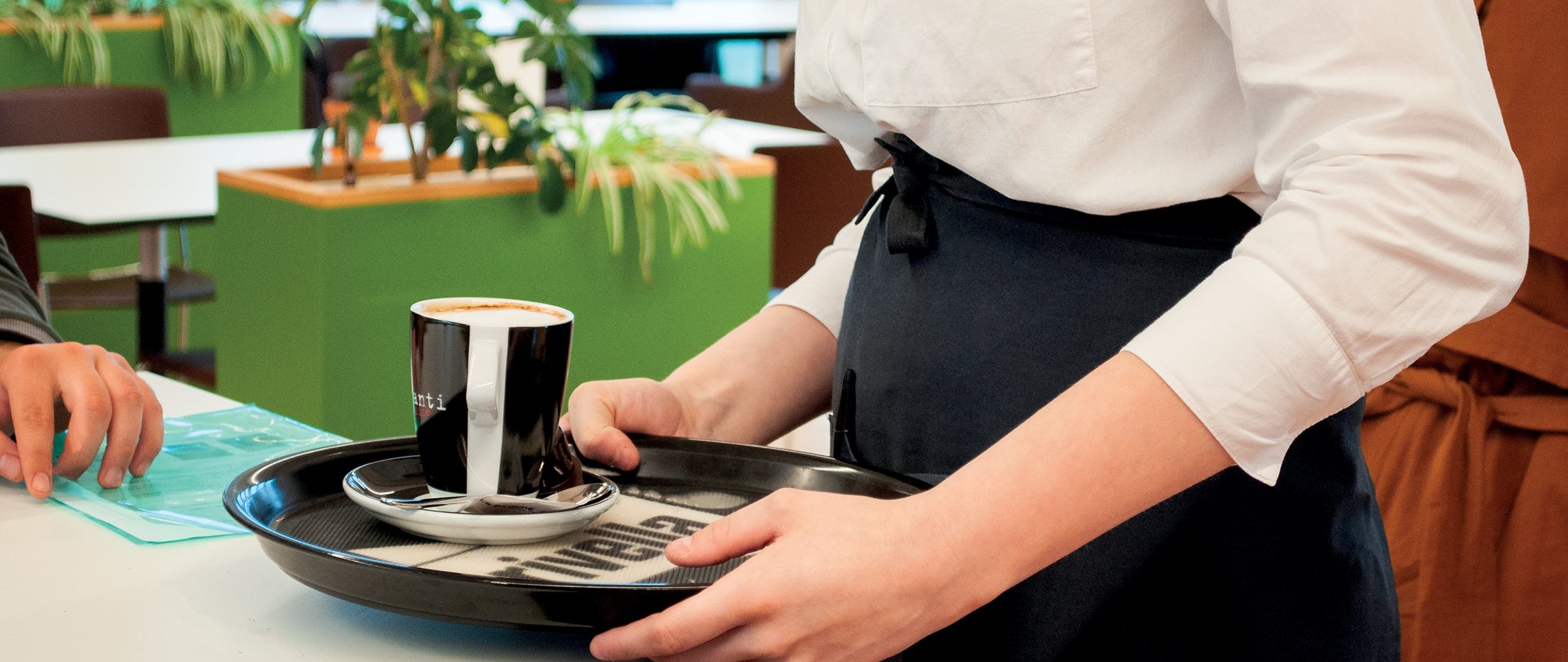 Employé-e en restauration 1 Restauration 2 e1683536243532